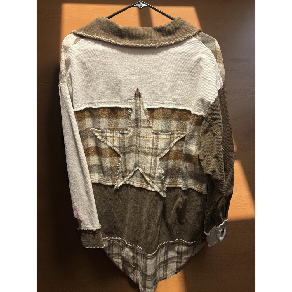Unique Patchwork Flannel Shirt Jacket Star Back O… - image 2